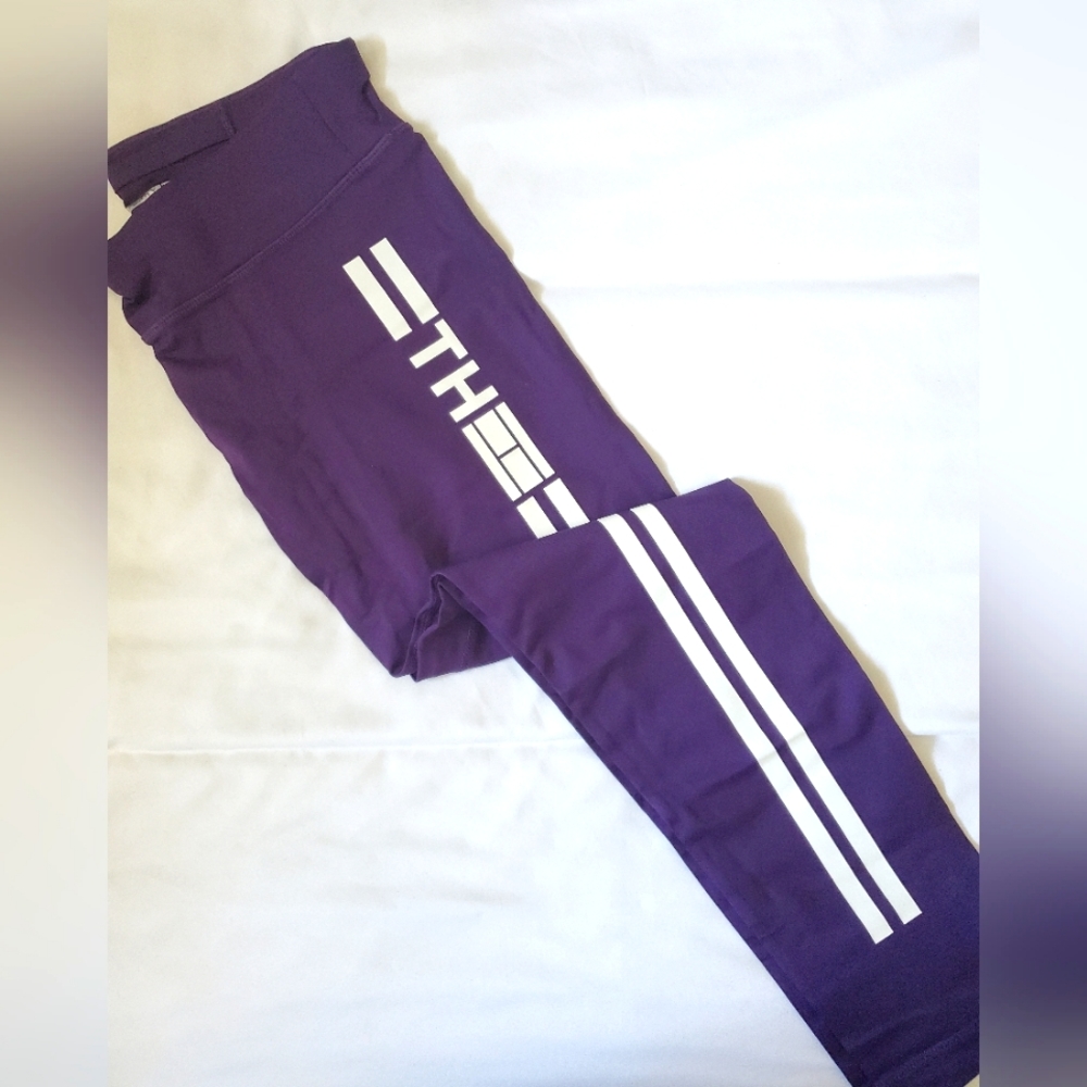 Tommy Hilfiger Sport Women's Leggings size L Purple